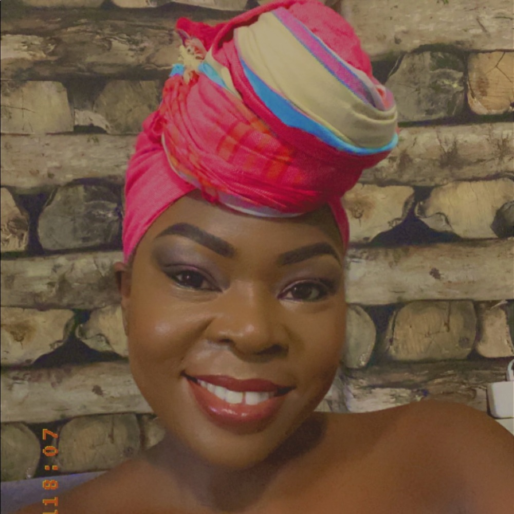 Meet your Posher, Maureen